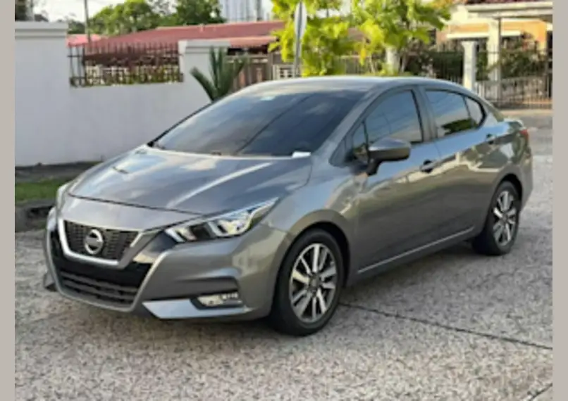 Nissan Versa 2021 Automática
